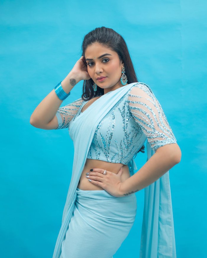 sreemukhi_teluguvox 4